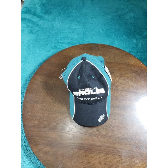 Philadelphia Eagles Hat Cap One Size Mens Black Logo Wool Acrylic Blend NFL NWT - Picture 2 of 10